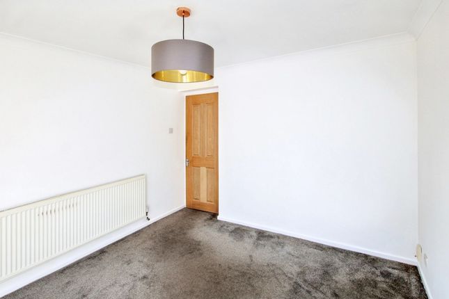 54 Nansen Close, Warrington photo 5