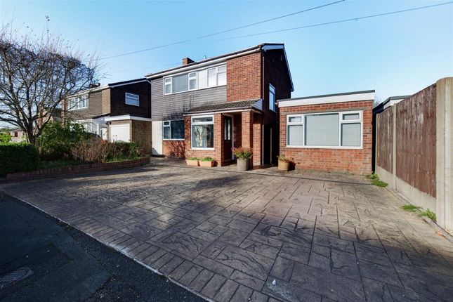 3-bed detached on 8 Penrith Court, Congleton, £340,000