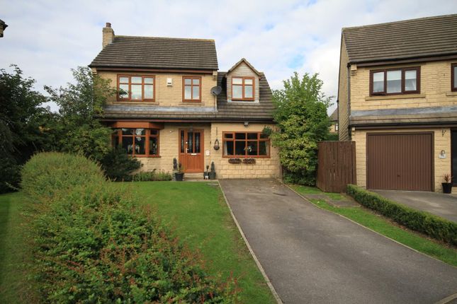 Thumbnail Detached house for sale in Coppice View, Idle, Bradford