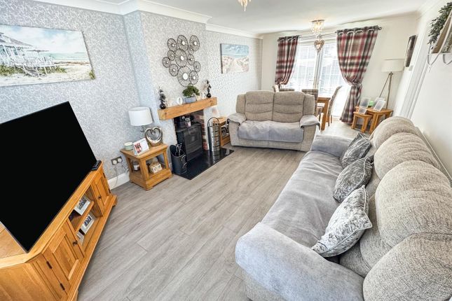51, Mantlefield Road, Corby photo 2