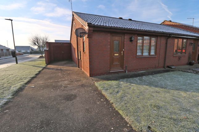 Thumbnail Semi-detached bungalow to rent in Hadleigh Green, Scunthorpe