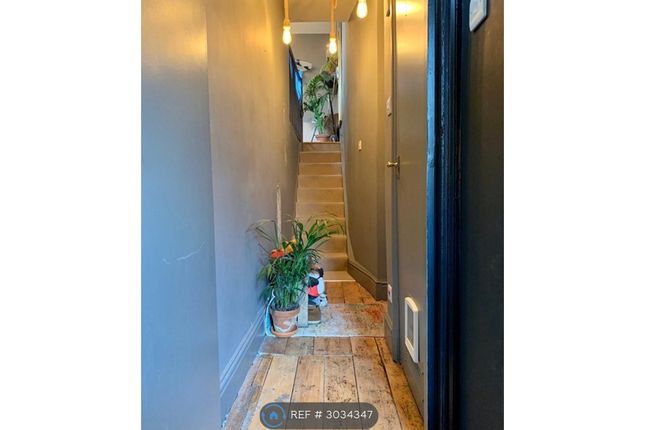 Brunswick Place, Flat, Hove photo 5