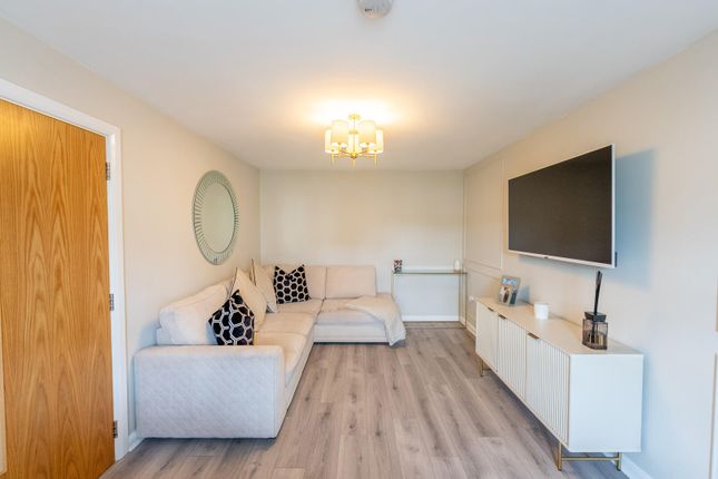 11, Mandrel Drive, Coatbridge photo 4