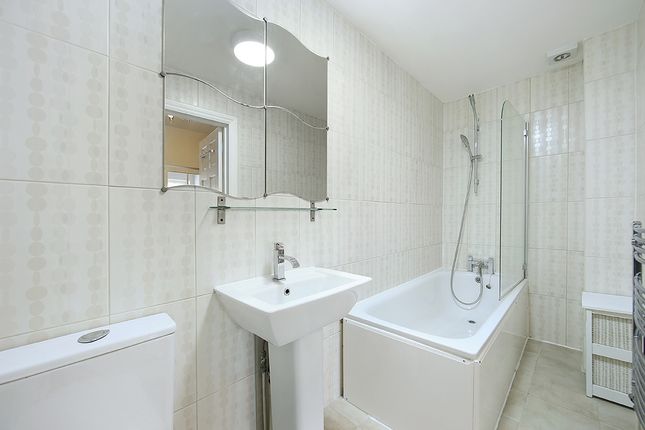 Ground Floor Flat, 29, Pollard Road, Whetstone photo 4