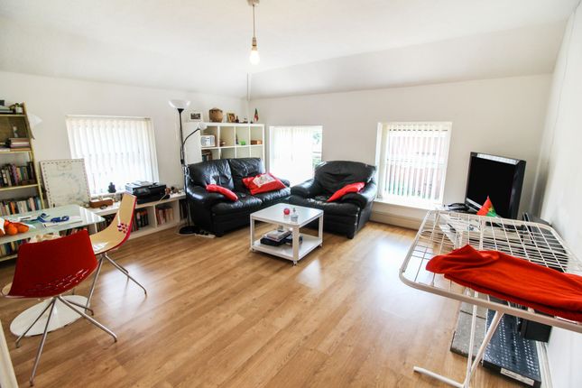 Flat 6, Windsor Court, Reading photo 4