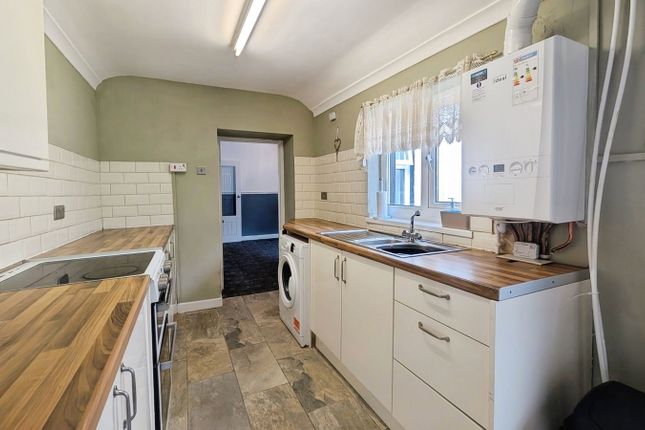 5, Cadoxton Terrace, Neath photo 2