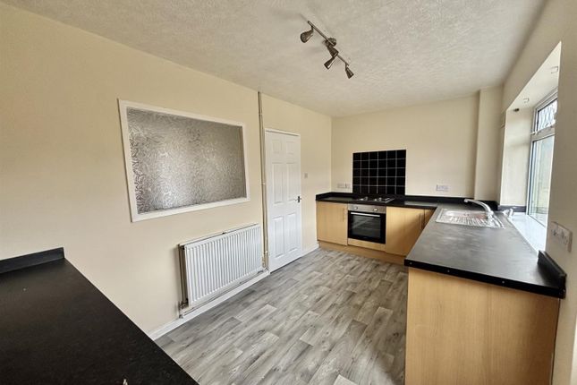 47, Falkland Road, Hull photo 5