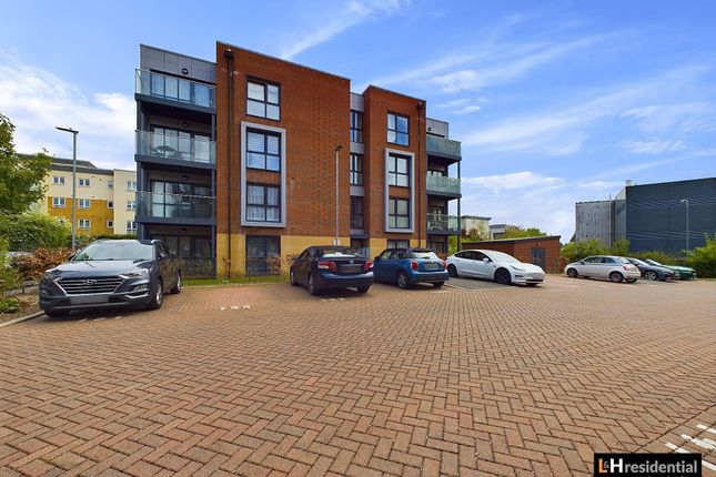 Flat for sale in Holmesley Road, Cavendish Hall House