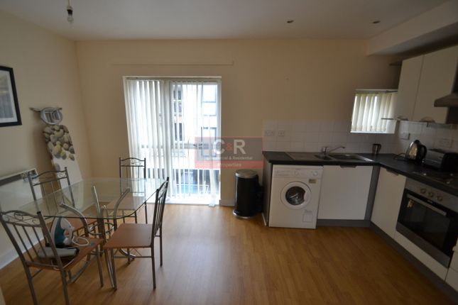 Town house to rent in Boston Street, Hulme, Manchester.