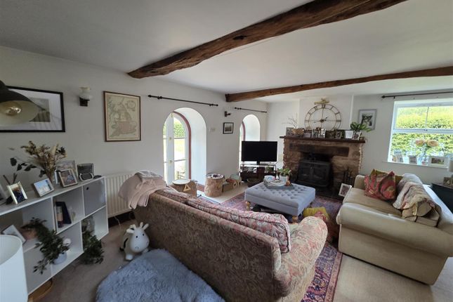 Millands Barn, Croford, Taunton photo 3