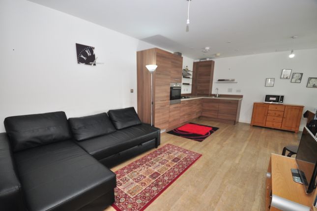 Flat to rent in Rollason Way, Brentwood