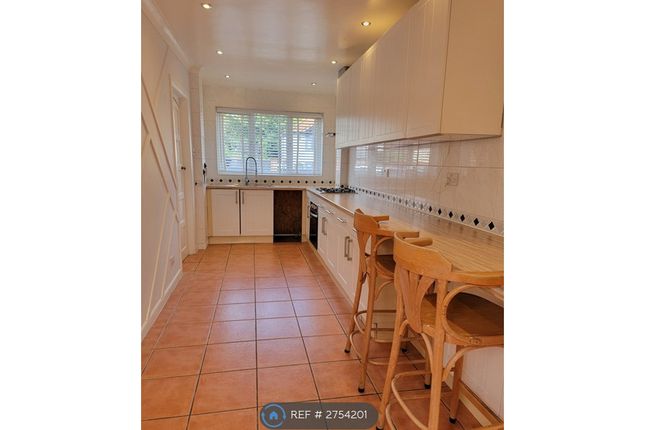 Parkside Avenue, Bexleyheath photo 5