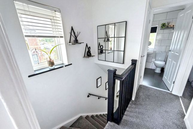 213, Waterville Road, North Shields photo 3