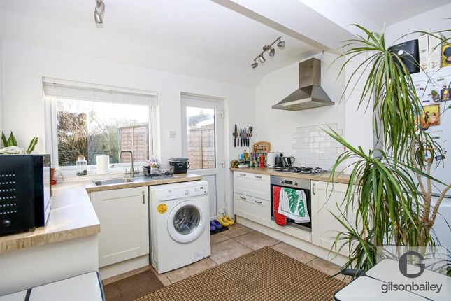 8, Mendham Close, Norwich photo 3