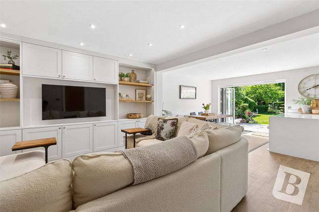 Brookend,, Oak Hill Road, Essex photo 3