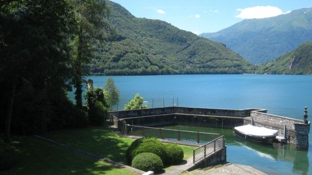 Villa for sale in Colico, Lombardy, Italy