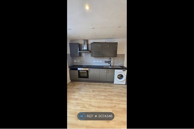 Studio flat on Reading, £1,000/mo
