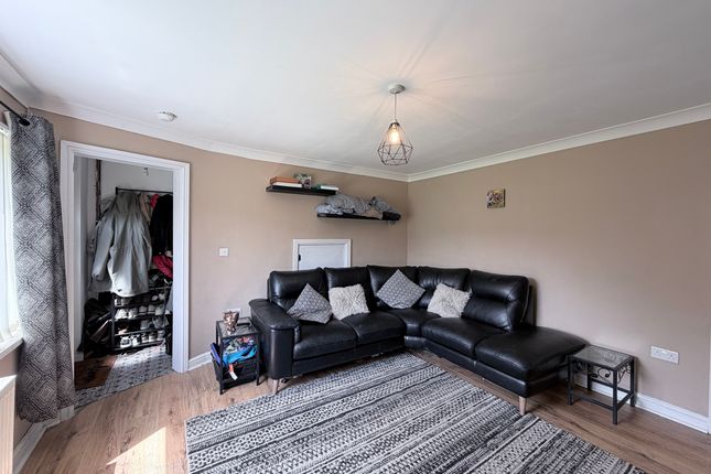 47 Moorland Crescent, Pontypridd photo 4
