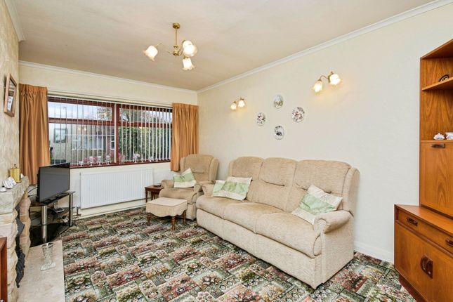23, Shelton Drive, Derby photo 2