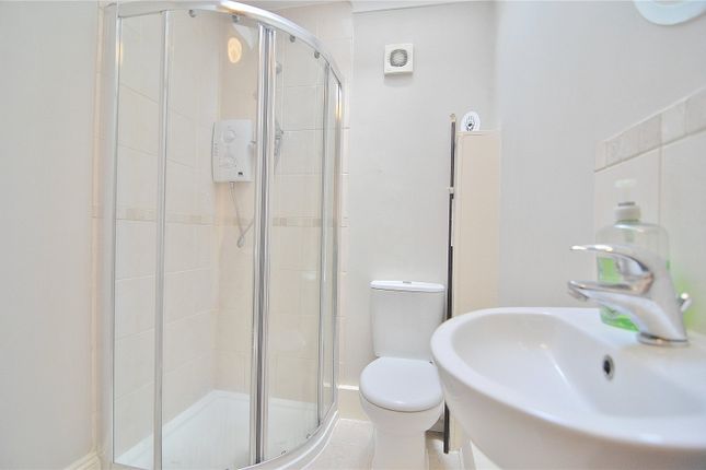 28, Langtoft Road, Gloucestershire photo 4