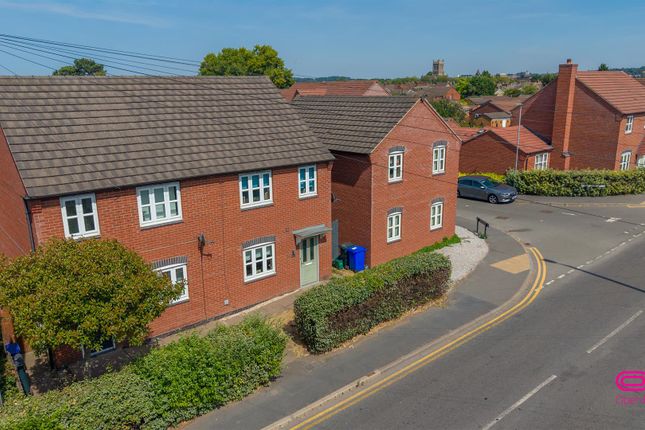 62, Shobnall Road, Burton-On-Trent photo 2