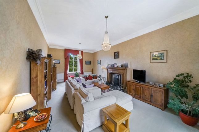 East Wing, Townhouse, Watson House, Gargunnock, Stirlingshire photo 4
