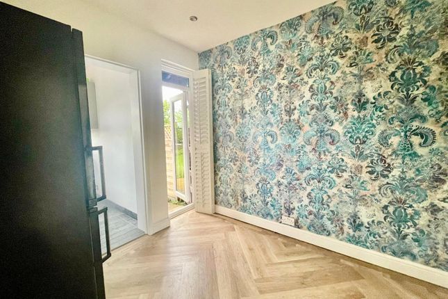 99, Radnor Avenue, Kent photo 3