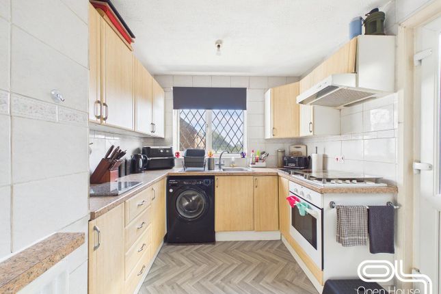 73, Clarion Way, Cannock photo 4