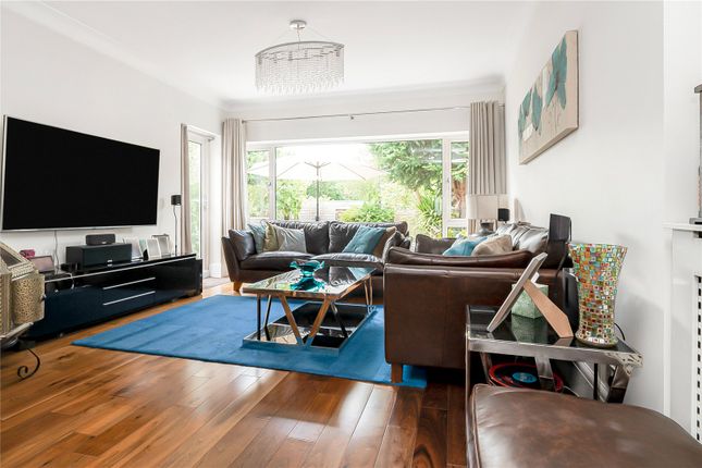 44, Strathearn Avenue, Twickenham photo 4