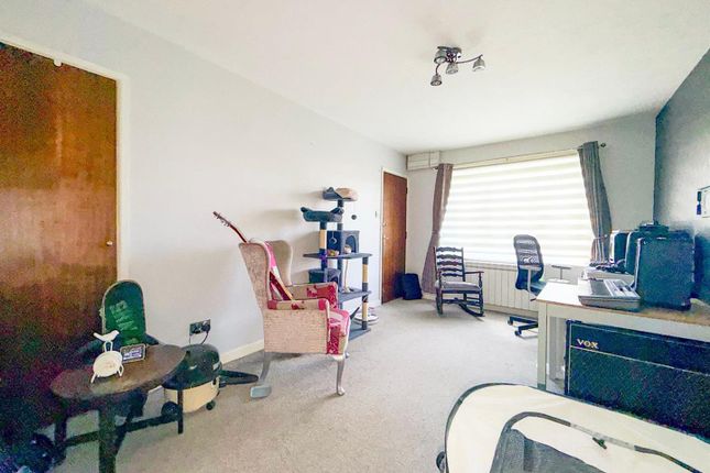 Flat 9A Willow House, Knoll Park, South Road, Brean photo 3