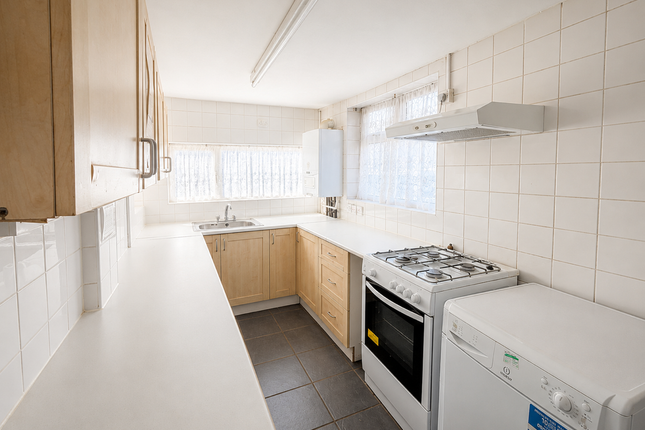 165, COVENTRY photo 5