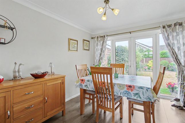 7,, Sandringham Crescent, King's Lynn photo 4