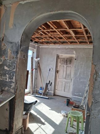 58 Parkwood Road, Isleworth photo 4