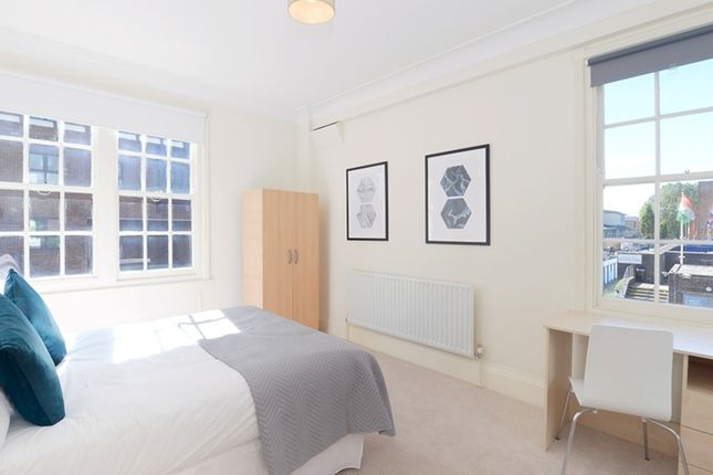 Flat 16 Strathmore Court, 143, Park Road, St Johns Wood photo 4