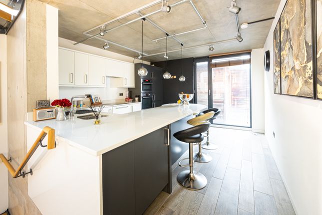 Town house for sale in Southern Street, Castlefield, Manchester