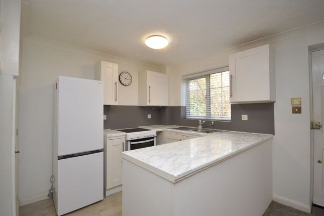 83 Cromwell Park Place, Folkestone photo 3