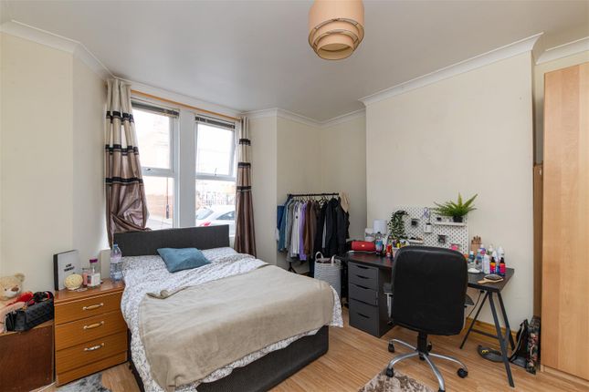 Ninth Avenue, Newcastle Upon Tyne photo 4