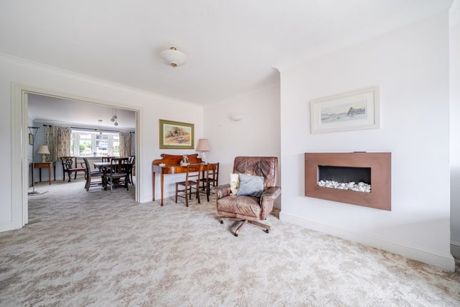 50, Ash Grove, St. Albans photo 4