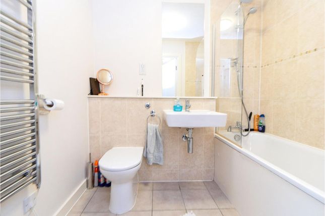 Flat for sale in 25 St. Johns Street, Bedford
