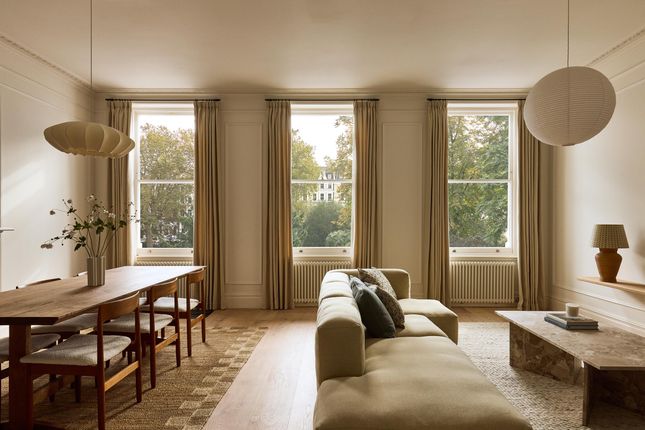 Flat for sale in Redcliffe Square, London SW10.