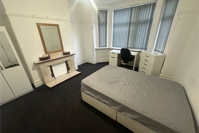 Heald Grove, Manchester photo 5