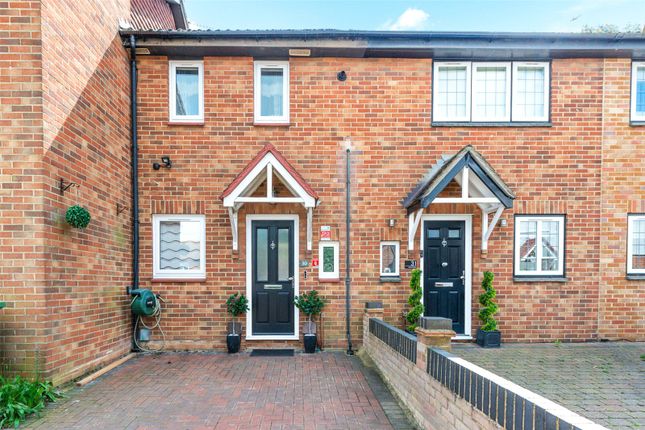 Terraced house for sale in Ashurst Close, Crayford, Kent