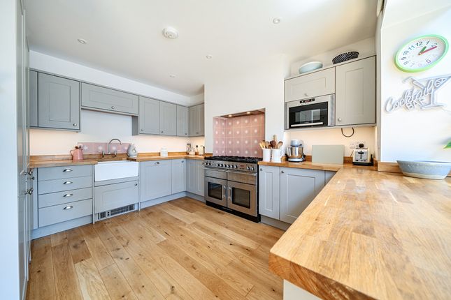 28, Feversham Road, Salisbury photo 4