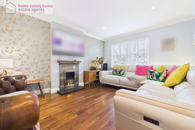 9 Bridgend Close, Dingwall photo 2