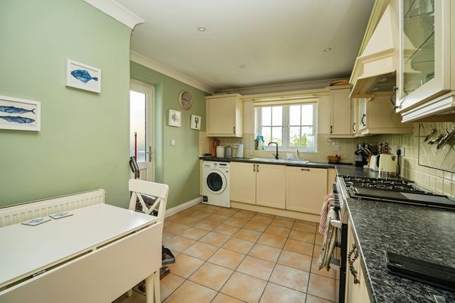20, St. Andrews View, Blandford Forum photo 4