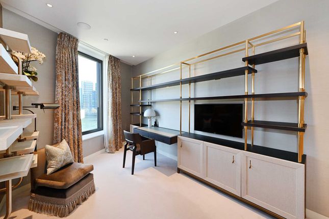 Flat for sale in Millbank, Westminster