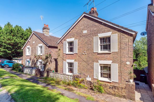 2-bed house on 2 Spring Vale Cottages Homestall Road, East Grinstead, £400,000