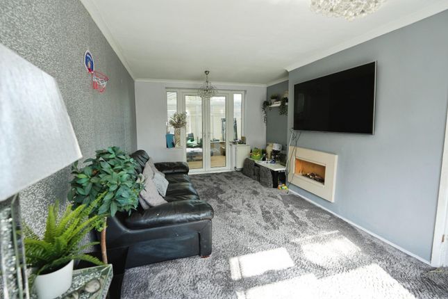 63, Tarvin Road, Cheadle photo 3
