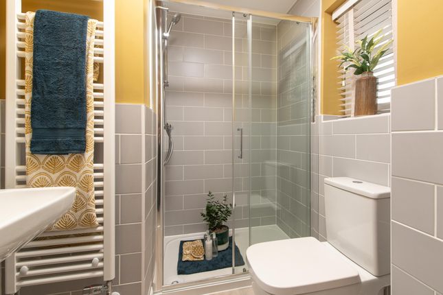 Hadley En Suite Shower