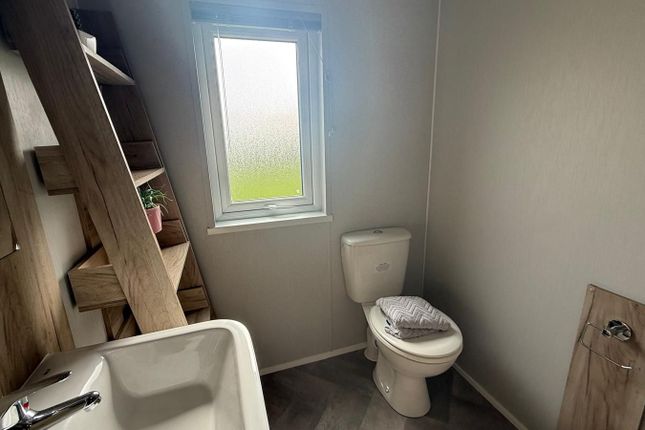 2, Kloofs Park, Sandhurst Ln, Bexhill-on-Sea photo 4